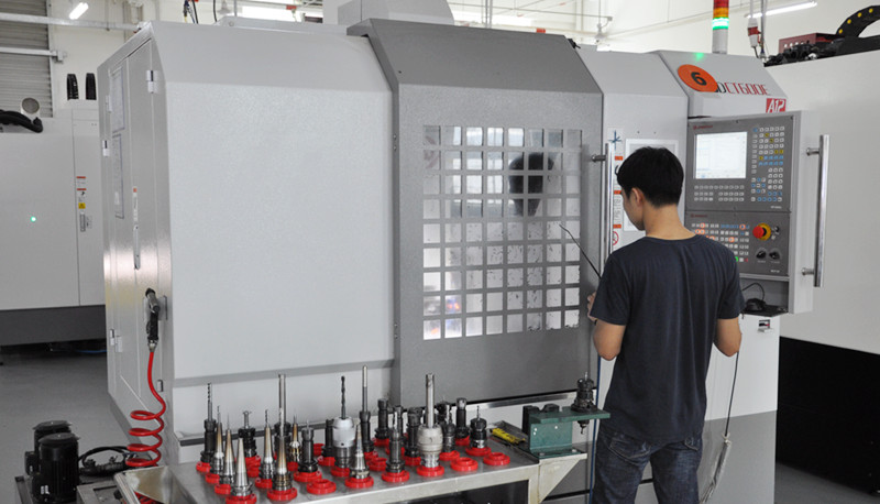 cnc machine shop-feature image